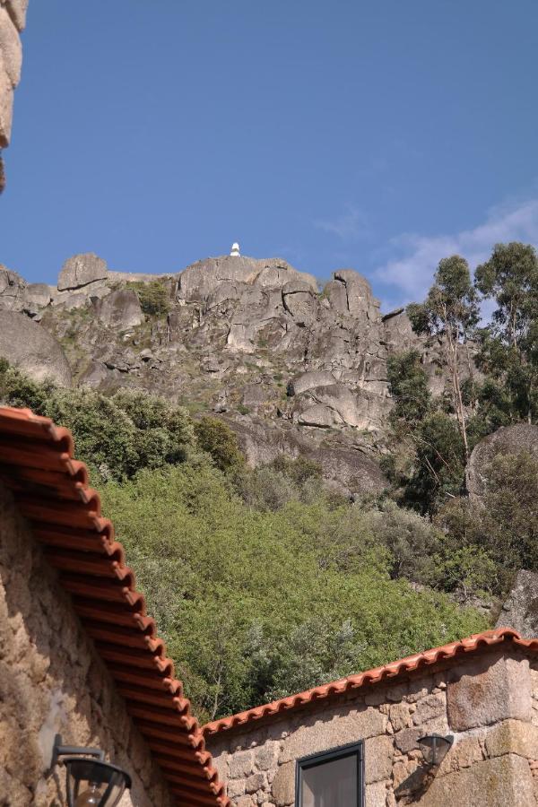 مونسانتو Casa Do Meio Em Quinta De Sao Pedro De Vir-A-Corca المظهر الخارجي الصورة